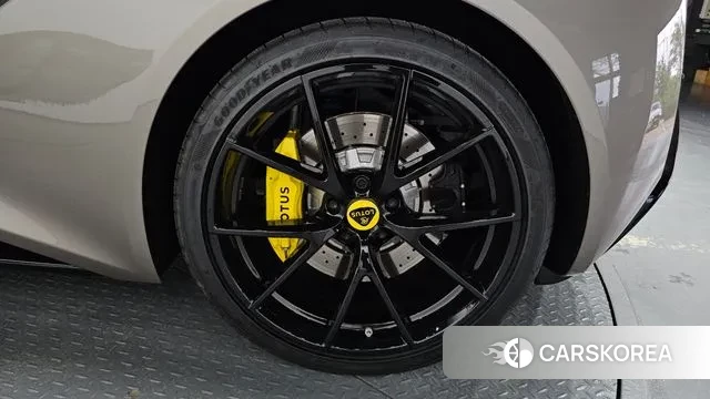 Lotus Emira id 3093011 из Кореи 15