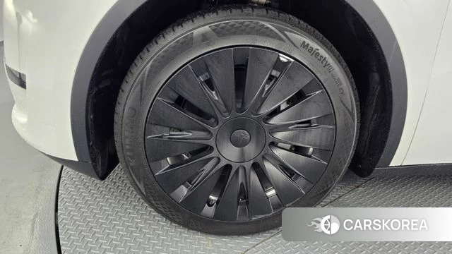 Tesla Model Y id 4749409 из Кореи 30