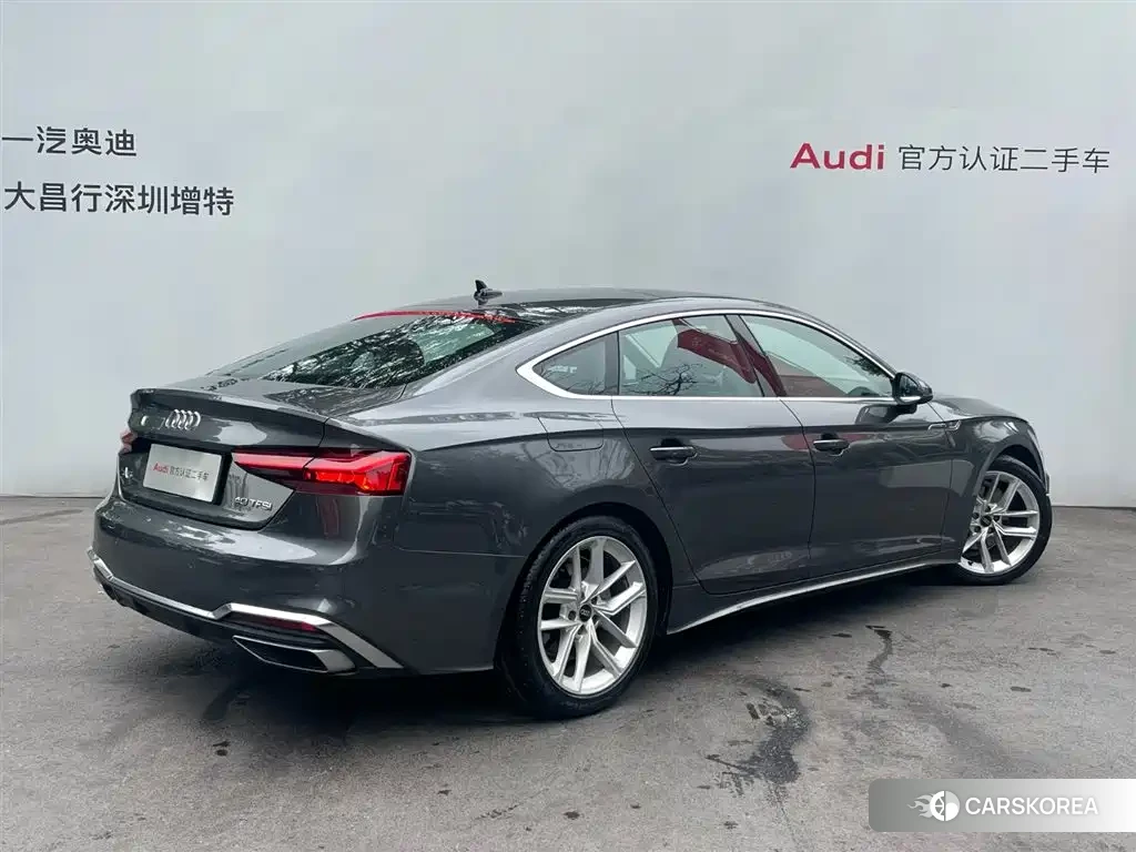Audi A5 id 4644704 из Китая 18