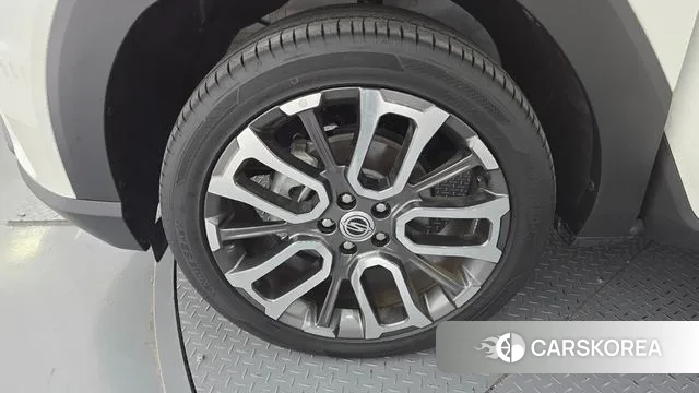 Ssangyong Torres id 3411000 из Кореи 15