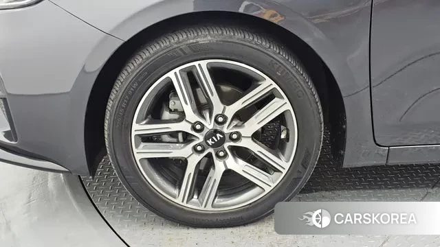 Kia Come New K3 id 3551982 из Кореи 15