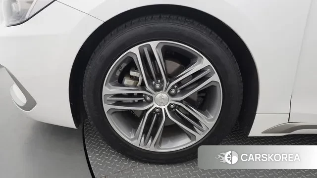 Hyundai Grandeur IG id 2966514 из Кореи 15