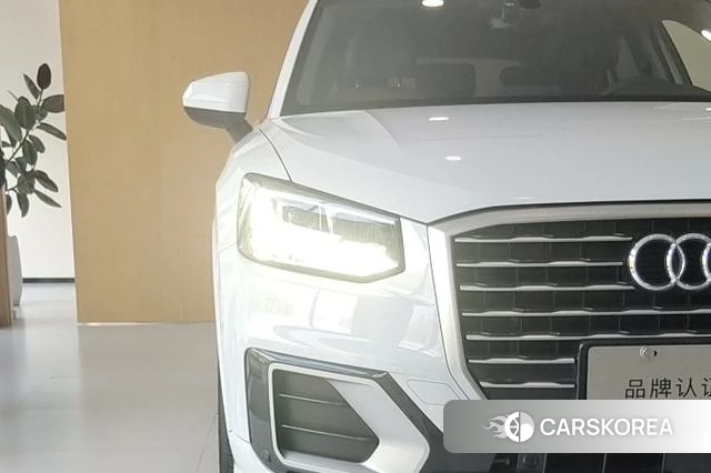 Audi Q2L id 4182474 из Китая 12