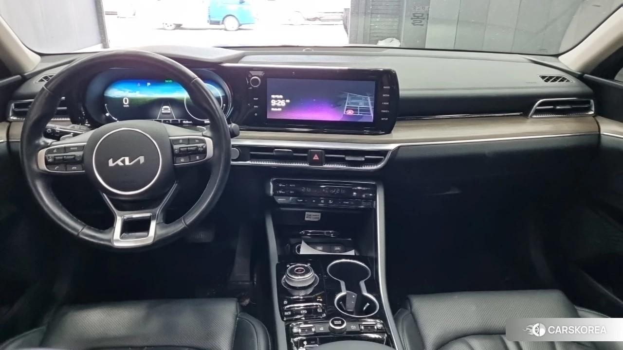 Kia K5 3rd generation 2023 Черный из Кореи, фото 5