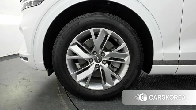 Genesis GV70 id 3839896 из Кореи 15