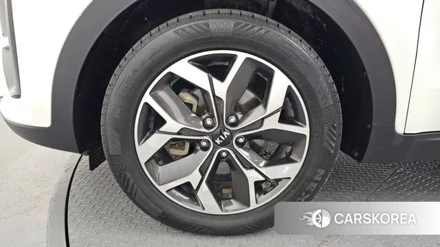 Kia Sportage The Bold id 3703374 из Кореи 15