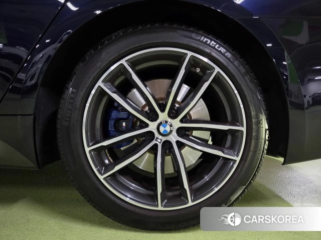 BMW 5 Series (G30) id 4470378 из Кореи 12