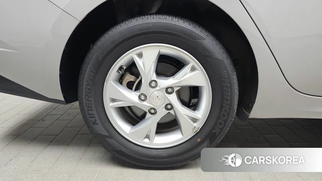 Hyundai Avante (CN7) id 4428896 из Кореи 25