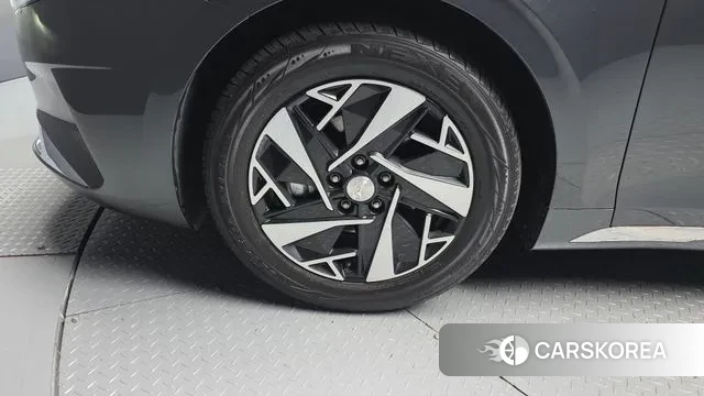 Hyundai The New Grandeur IG Hybrid id 3301162 из Кореи 15