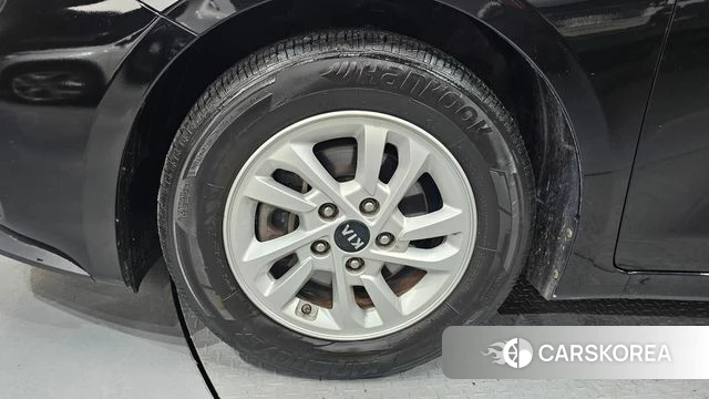 Kia Come New K3 id 4605354 из Кореи 15