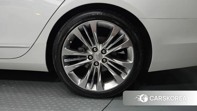 Cadillac CT6 id 4717885 из Кореи 15
