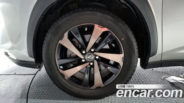 Lexus NX300h id 2844661 из Кореи 15