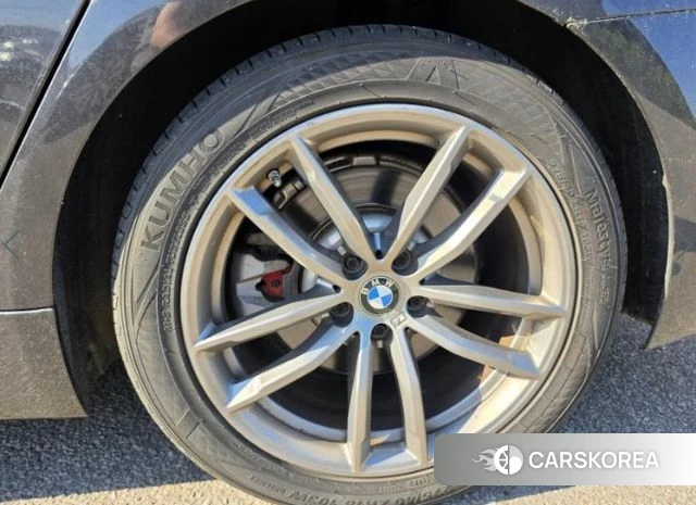 BMW 5 Series (G30) 2019 Серый из Кореи, фото 5