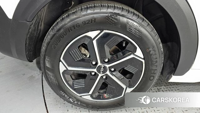 Kia Di Ol Nu Niro id 3892528 из Кореи 15