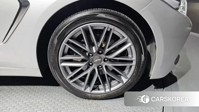 Genesis G70 id 3480418 из Кореи 15