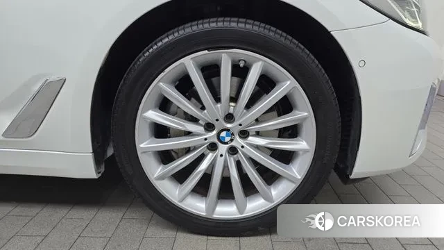 BMW 5 Series (G30) id 3560887 из Кореи 15