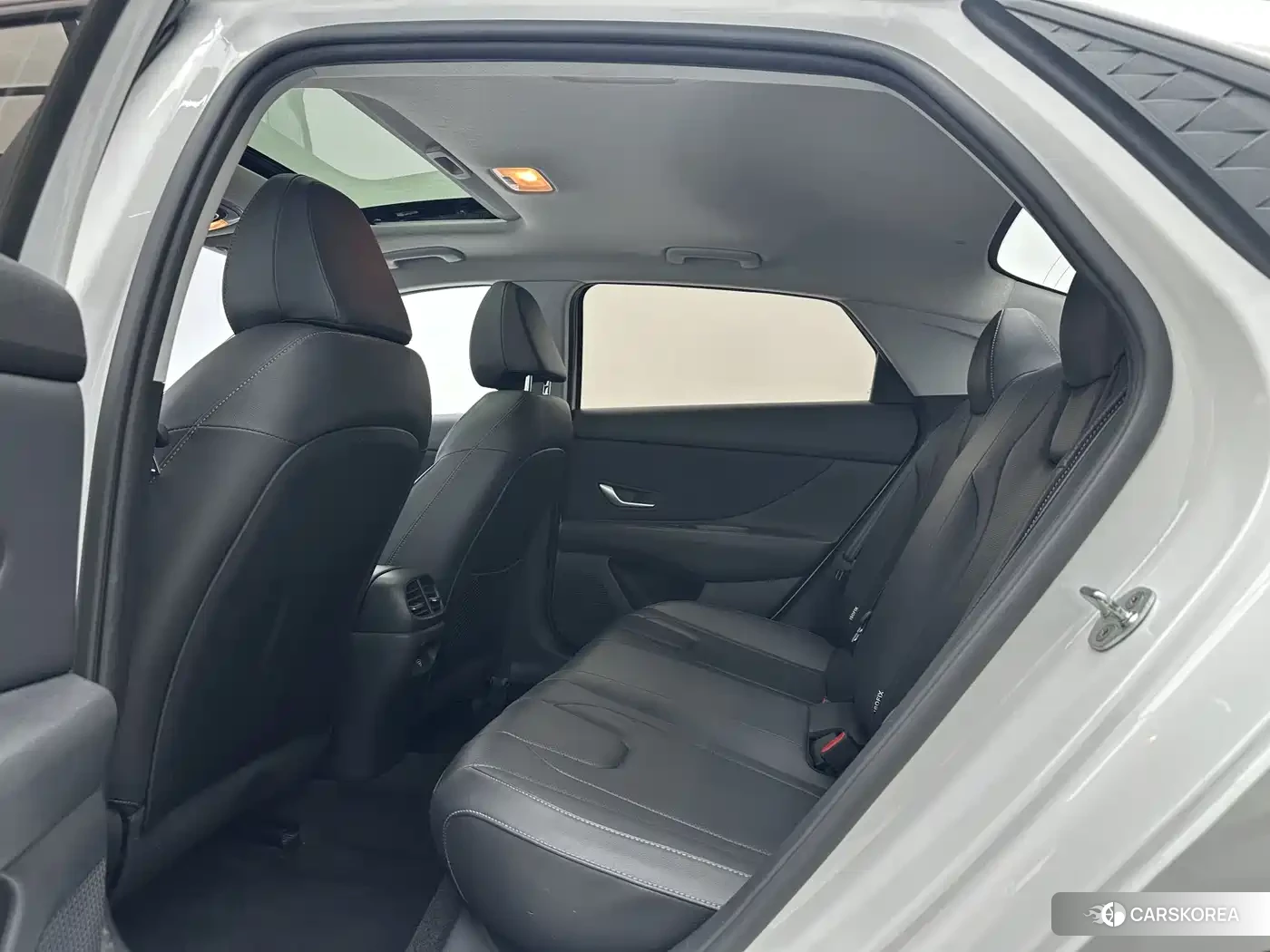Hyundai Elantra id 4576356 из Китая 14