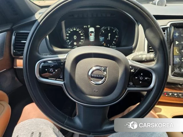 Volvo XC90 second Generation 2019 Черный из Кореи, фото 5