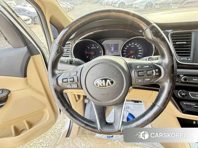 Kia The New Carnival id 3608136 из Кореи 14