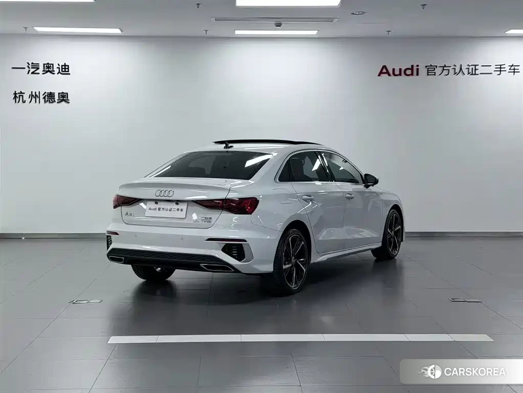 Audi A3 2022 Белый из Китая, фото 5