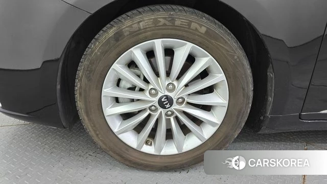 Kia Come New K7 id 4595886 из Кореи 25