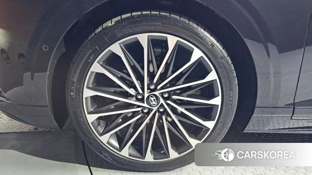 Hyundai Grandeur Hybrid (GN7) id 3940479 из Кореи 15