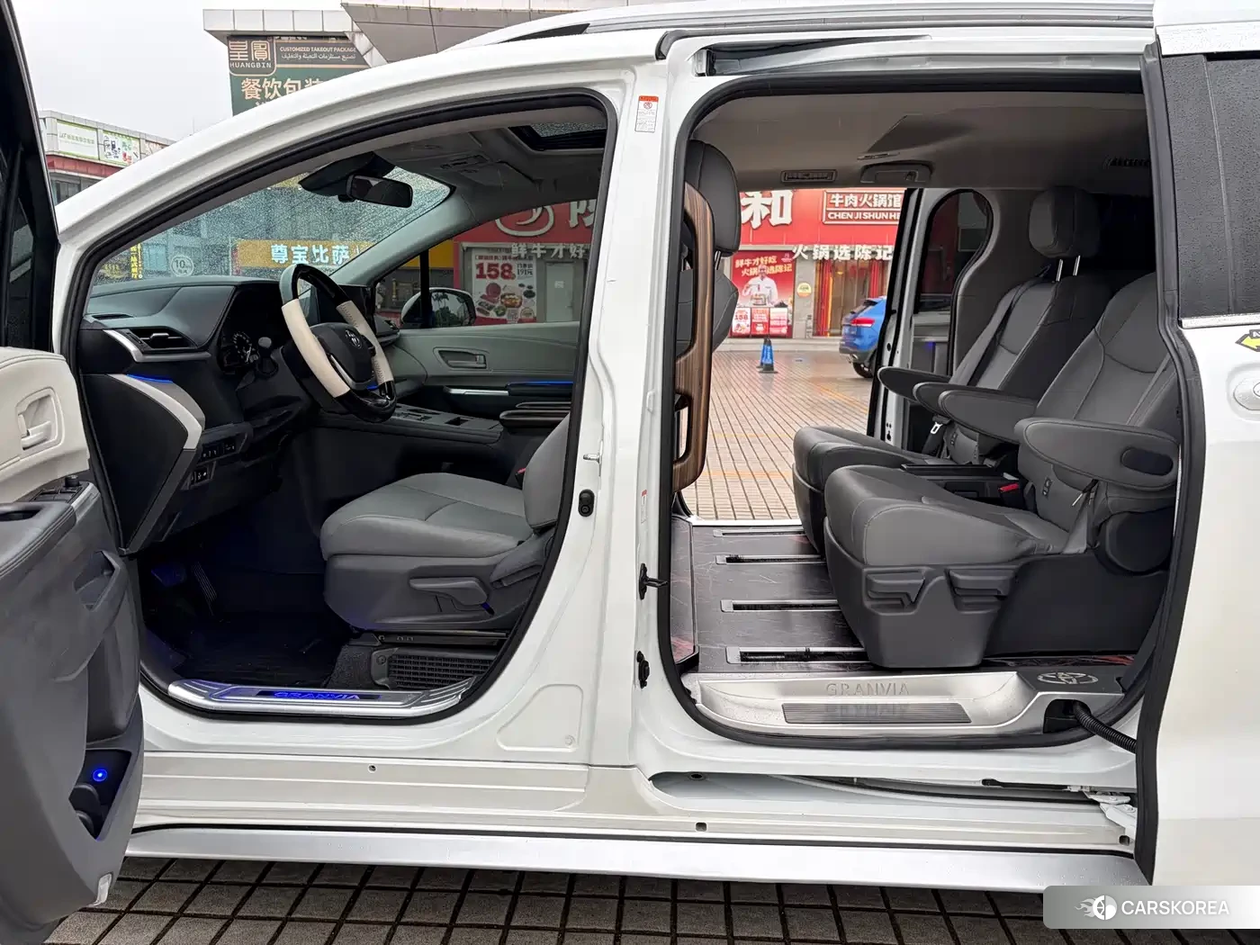 Toyota Grevia id 4577577 из Китая 26