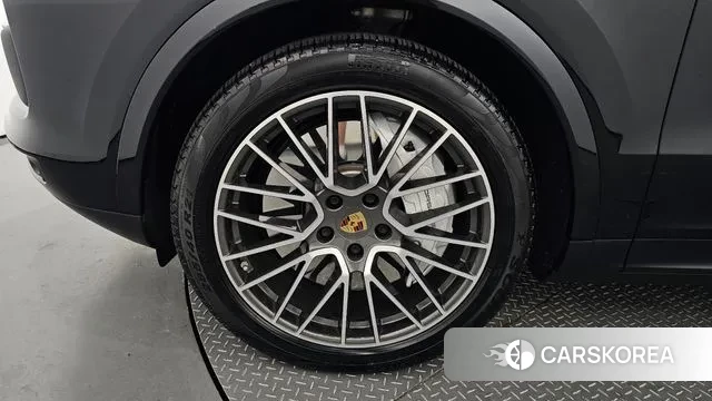 Porsche Cayenne (PO536) id 2980982 из Кореи 15