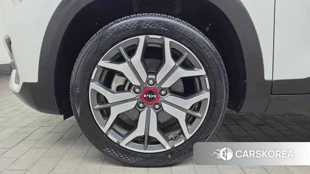Kia Seltos id 4848716 из Кореи 25