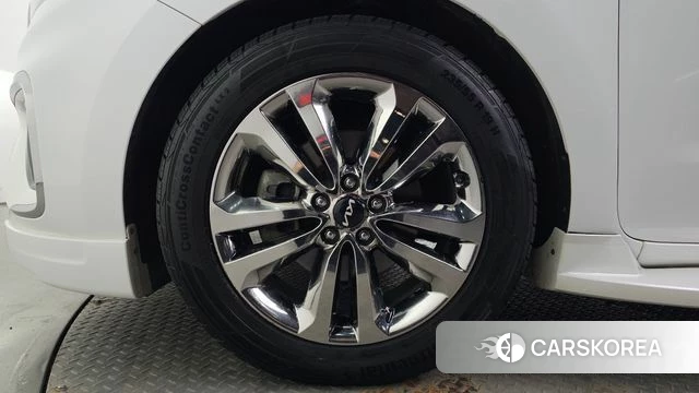 Kia The New Carnival id 4525880 из Кореи 15