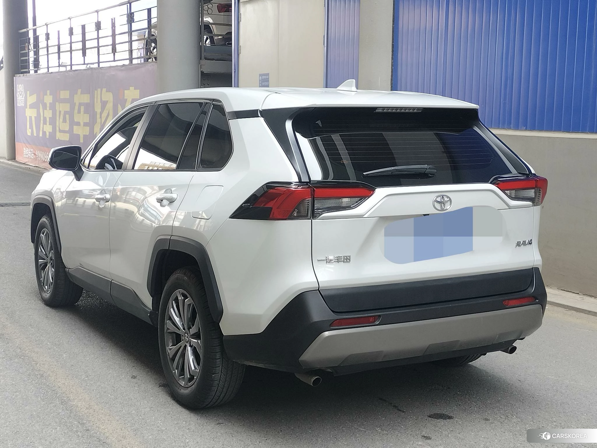 Toyota RAV4 Rongfang 2023 Белый из Китая, фото 5