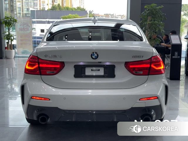 BMW 1 series 2022 Белый из Китая, фото 5