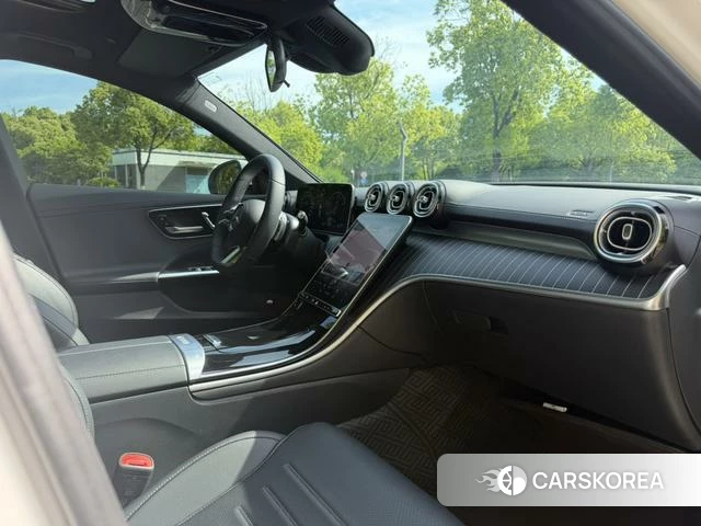Mercedes-Benz Class C id 4278224 из Китая 14