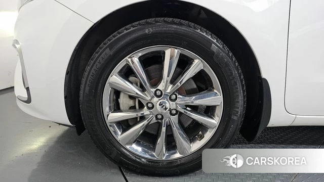 Kia The New Carnival id 3905840 из Кореи 15