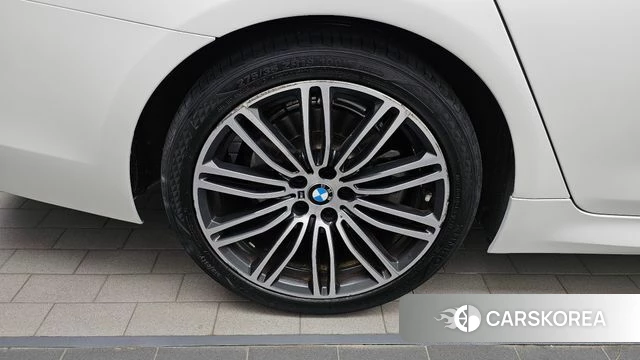 BMW 5 Series (G30) id 4458681 из Кореи 15