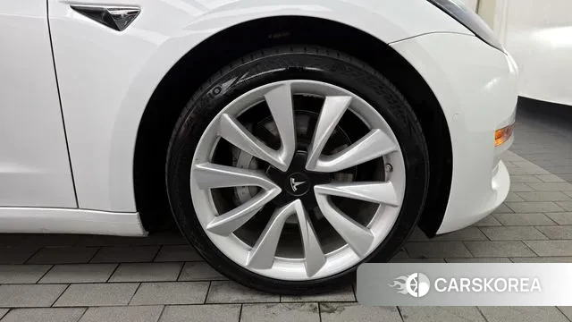 Tesla Model 3 id 3209289 из Кореи 15