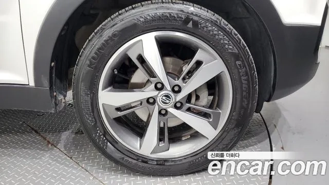 Ssangyong New Style Korando C id 2876519 из Кореи 15