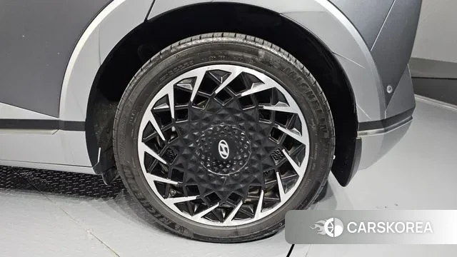 Hyundai Ionic 5 id 3280744 из Кореи 15