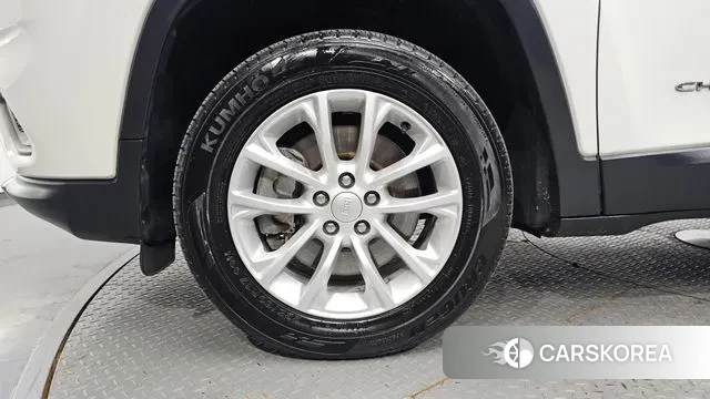 Jeep Cherokee (KL) id 2995422 из Кореи 15