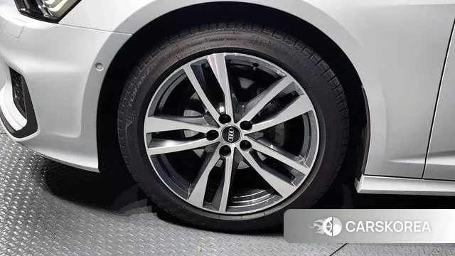 Audi A6 (C8) id 3696464 из Кореи 15