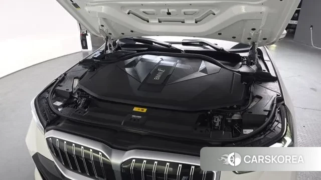 BMW i5 (G60) id 3706762 из Кореи 15