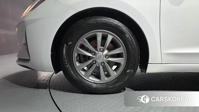 Hyundai The New Avante AD id 4923681 из Кореи 15