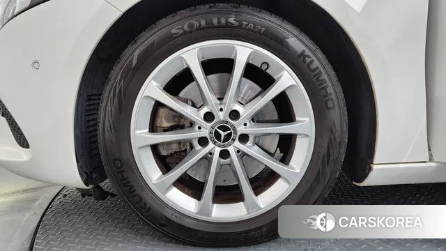 Mercedes-Benz A-Class W177 id 3464107 из Кореи 15