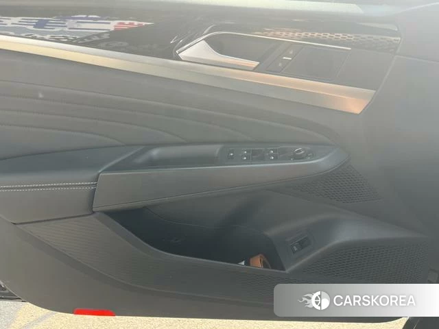 Volkswagen Passat id 4307405 из Китая 15