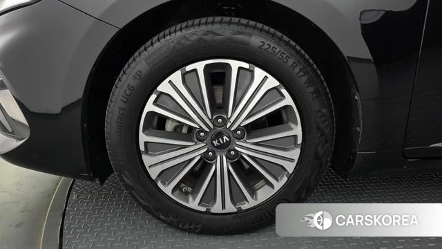Kia K7 Premier Hybrid id 4873151 из Кореи 15