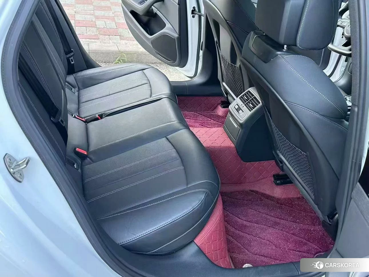 Audi A4L 2023 Белый из Китая, фото 5