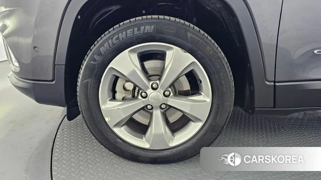 Jeep Cherokee (KL) id 4267223 из Кореи 15