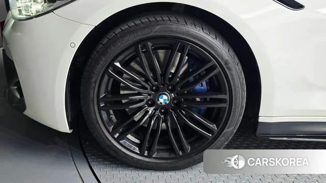 BMW 5 Series (G30) id 4907369 из Кореи 15