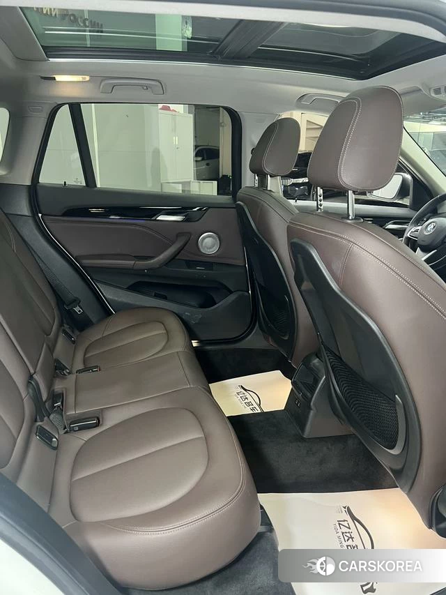 BMW X1 id 4263204 из Китая 19