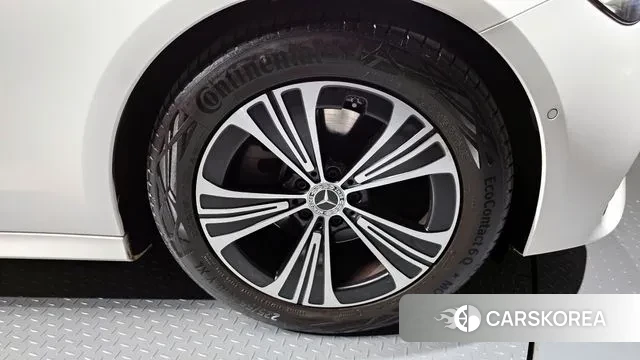 Mercedes-Benz E-Class W214 id 3633918 из Кореи 15